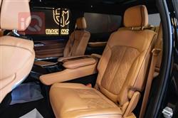 Jeep Grand Wagoneer